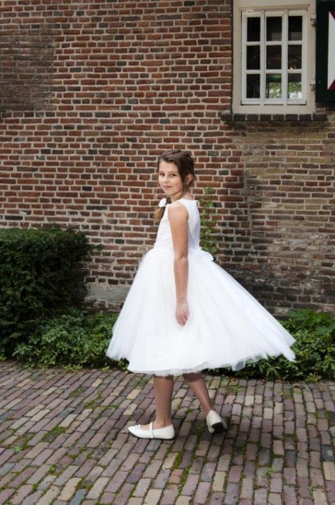 MONNY Kommunionkleid TULE weiß taft Blüten MONNY Kommunionkleid TULE weiß taft Blüten