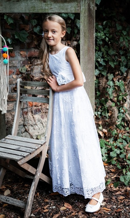 MONNY Kommunionkleid KANT 20-22 langer Rock weiß MONNY Kommunionkleid KANT 20-22 langer Rock weiß