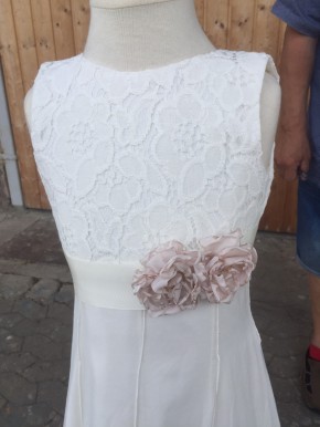 MONNY Kommunionkleid VOILE 05 ecru 3/4lang 140