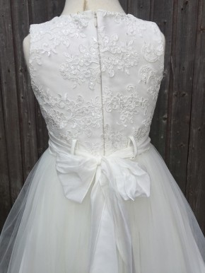 MONNY Kommunionkleid KANT PAILLET 06 ecru 140