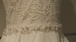 MONNY Kommunionkleid KANT TAFT Vukohila 21-31 ecru hinten länger