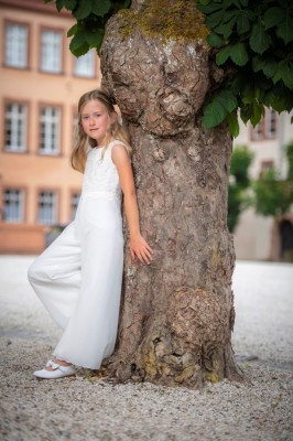 MONNY Kommunion Jumpsuit 21-41 KANT CREPE weiß mit Spitzenbolero Z21-158